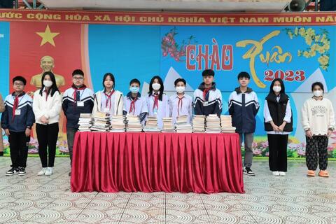 HỌC SINH TRƯỜNG THCS LÊ QUÝ ĐÔN VỚI HOẠT ĐỘNG “MỪNG TUỔI SÁCH” CHO THƯ VIỆN NHÀ TRƯỜNG VÀ NGOẠI KHÓA CLB TOÁN HỌC NĂM HỌC 2022 – 2023.