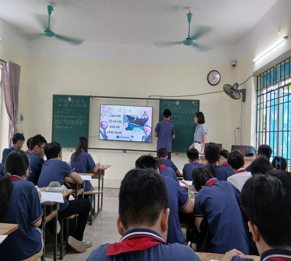 TỔ KHXH TRƯỜNG THCS LÊ QUÝ ĐÔN TỔ CHỨC CHUYÊN ĐỀ THÁNG 9: “SỬ DỤNG HIỆU QUẢ VÀ SÁNG TẠO CÁC PHƯƠNG PHÁP, KĨ THUẬT DẠY HỌC TÍCH CỰC VÀ ỨNG DỤNG CNTT - AI  TRONG DẠY HỌC MÔN NGỮ VĂN”